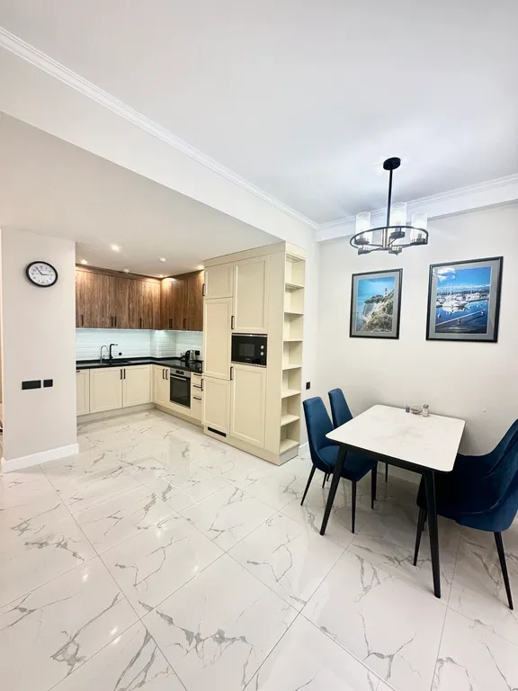 Апартаменты 74 кв.м с видом на море