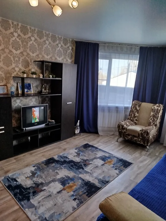 Уютная квартира у ТЦ Максимир