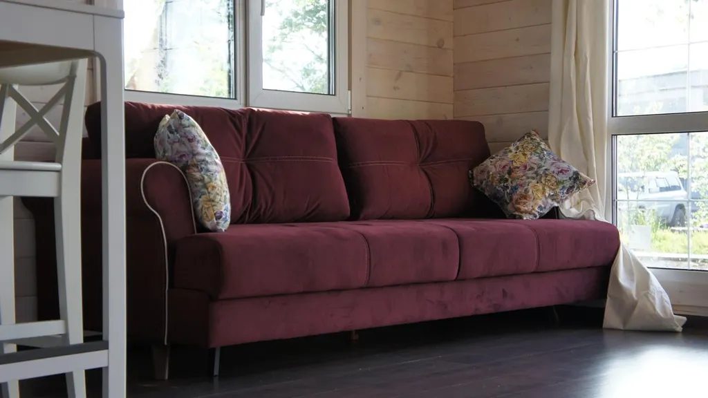 Эко домик в саду