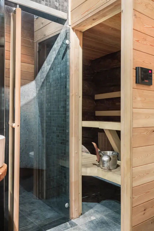 Уютный деревянный эко-дом