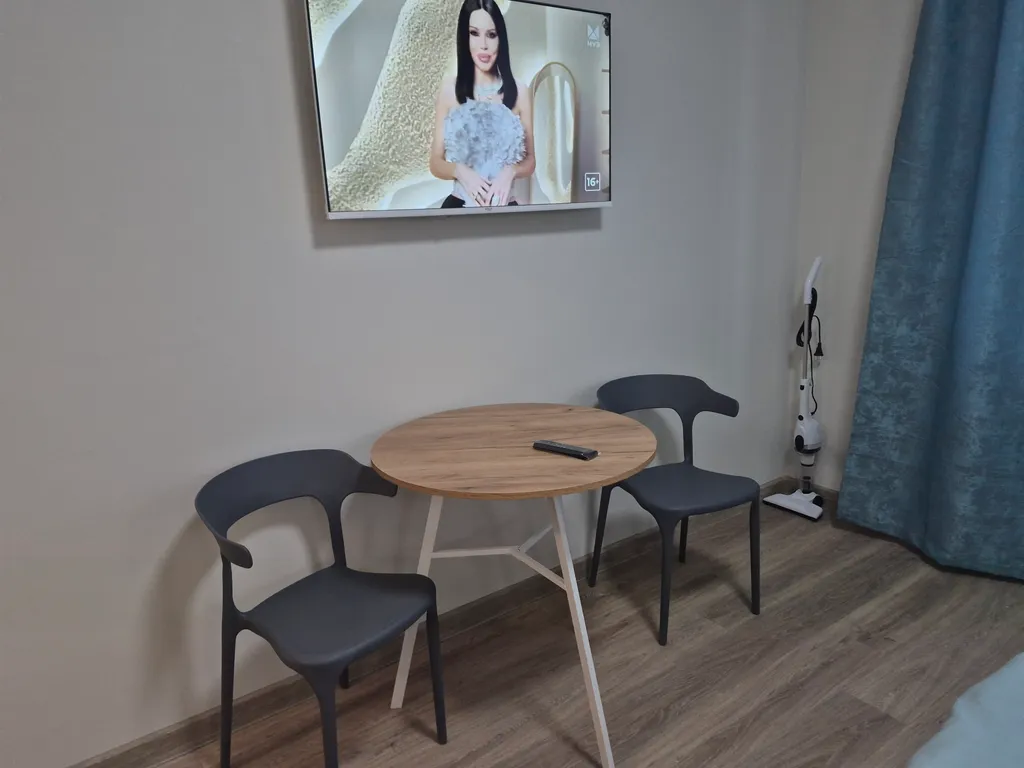 Студия с видом на лес