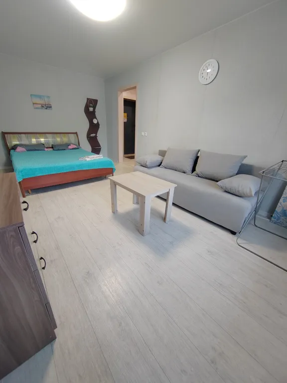 Уютная квартира — аренда посуточно в Краснотурьинск