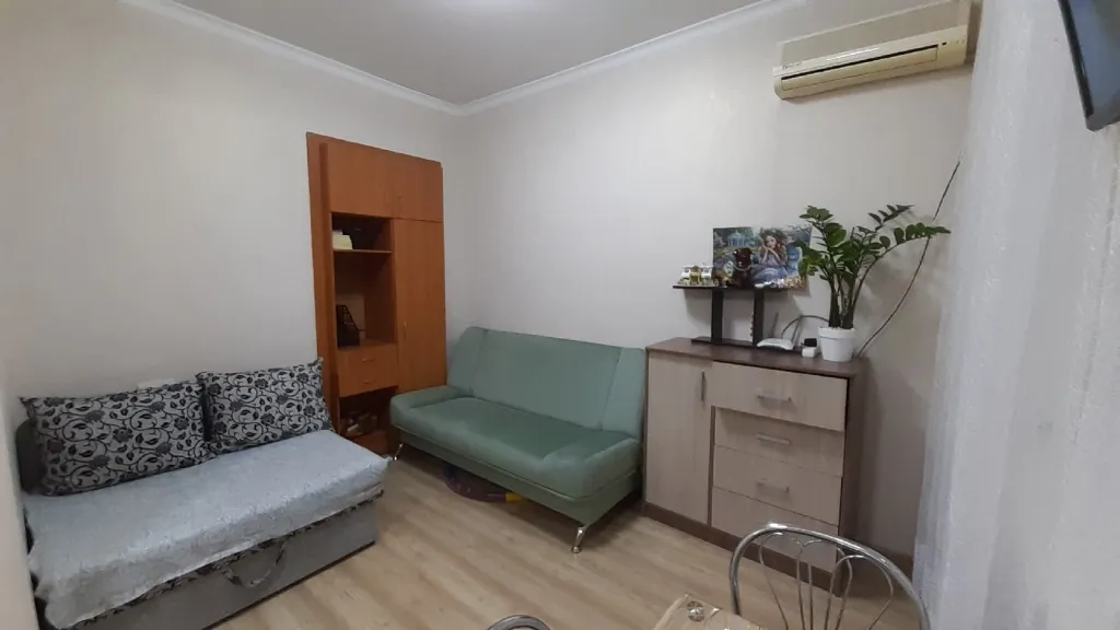 Студия с отдельным выходом в 5 минутах до моря