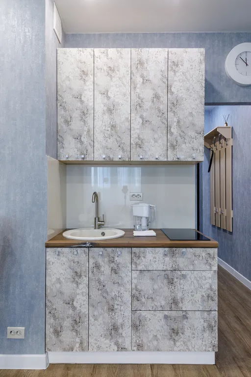 Апартаменты цвета индиго с видом на Суру