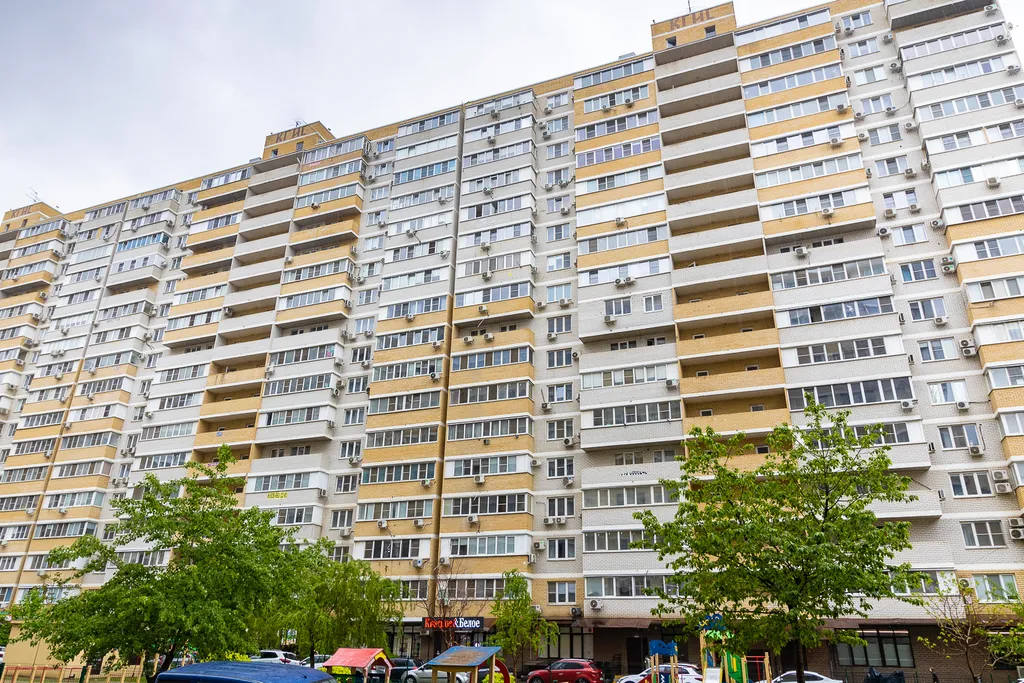 Квартира Просторная двухкомнатная квартира — Краснодар
