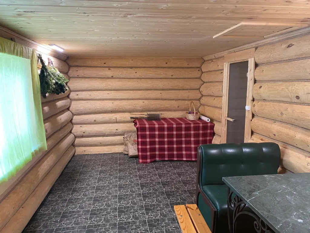 6-комнатный Дом