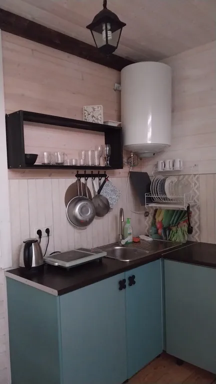 Домик и дворик Персиковая поляна