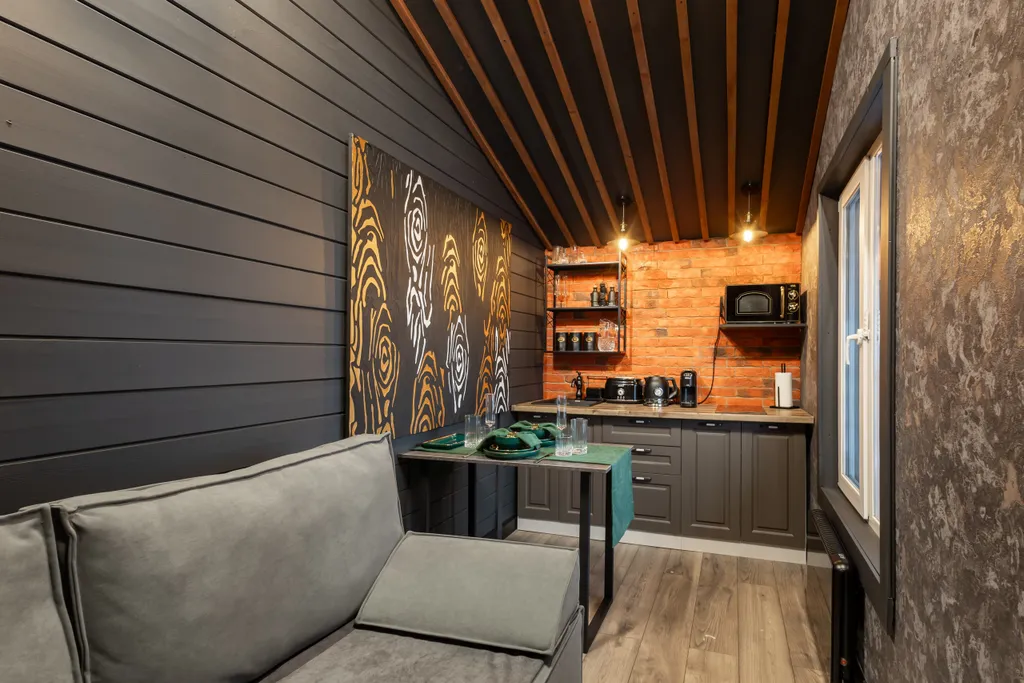 Загородный дом Loft lodge на берегу реки Ангара