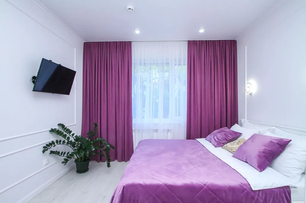 Студия с дизайнерским ремонтом