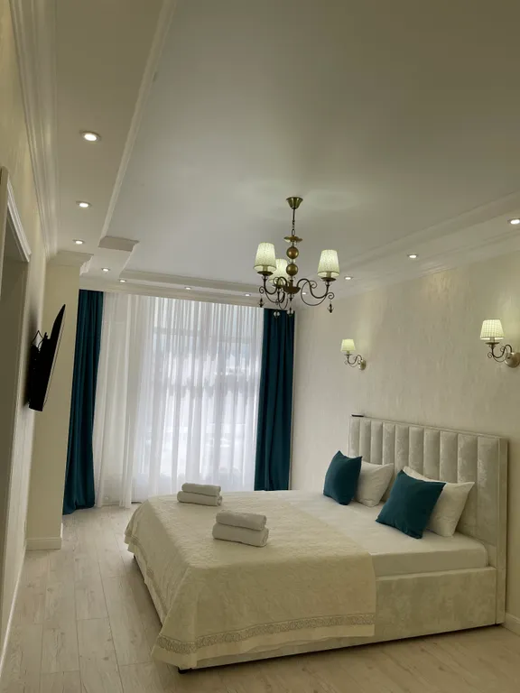 Апартаменты в новом доме в центре города, люкс