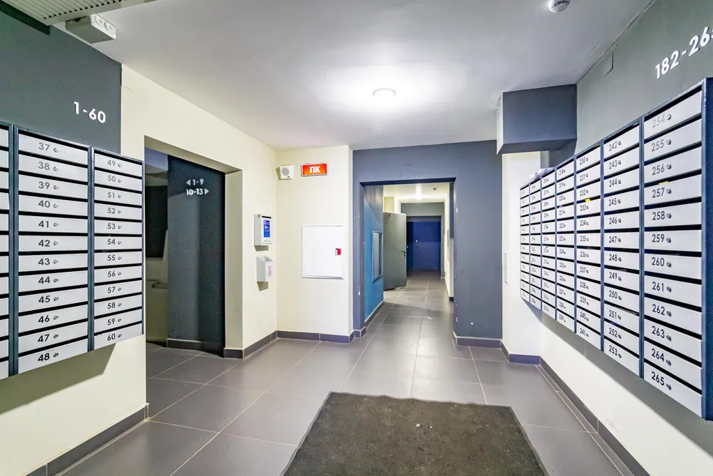 Студия в современном районе в современном районе