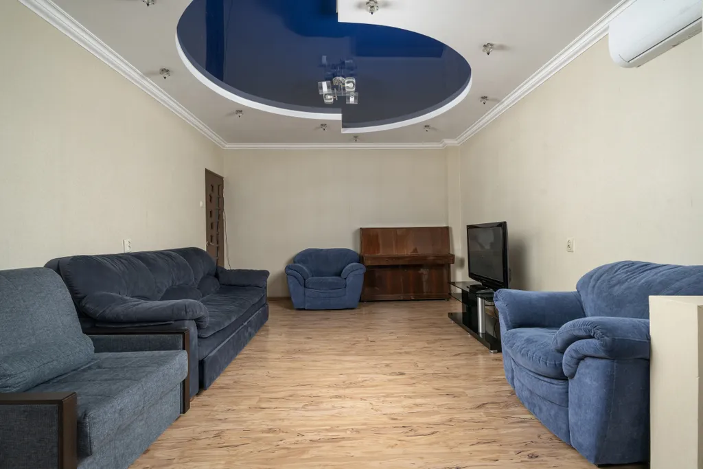 Уютная квартира с видом на море и город