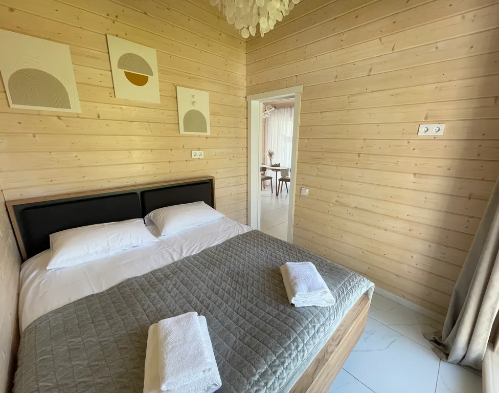 Современный домик в центре