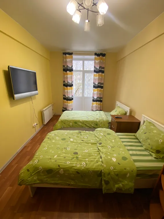 4-комнатная Квартира