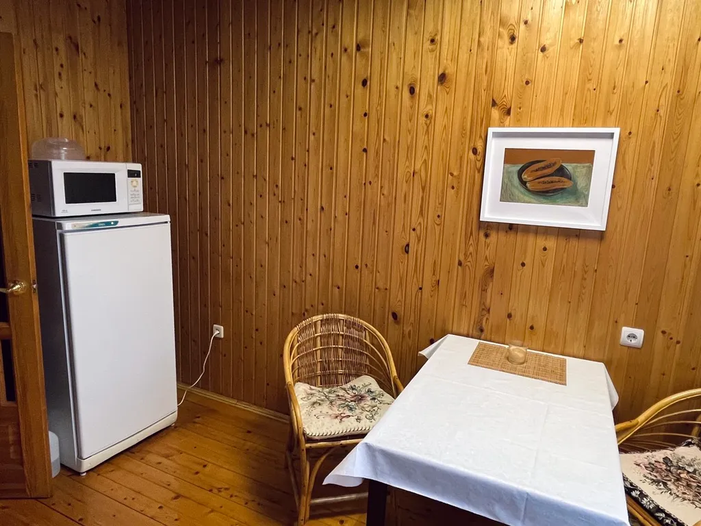 Уютный дом с камином