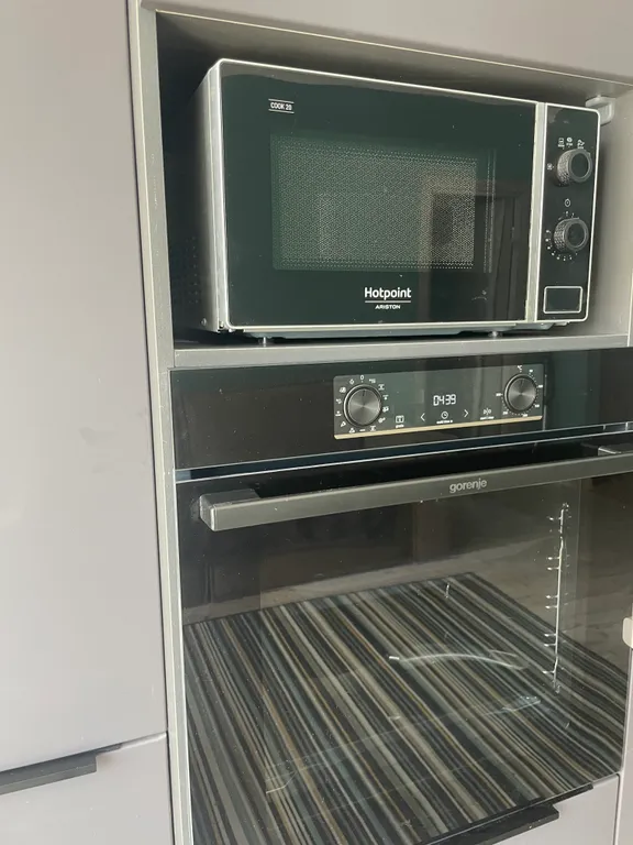 Новая солнечная квартира в уютном районе