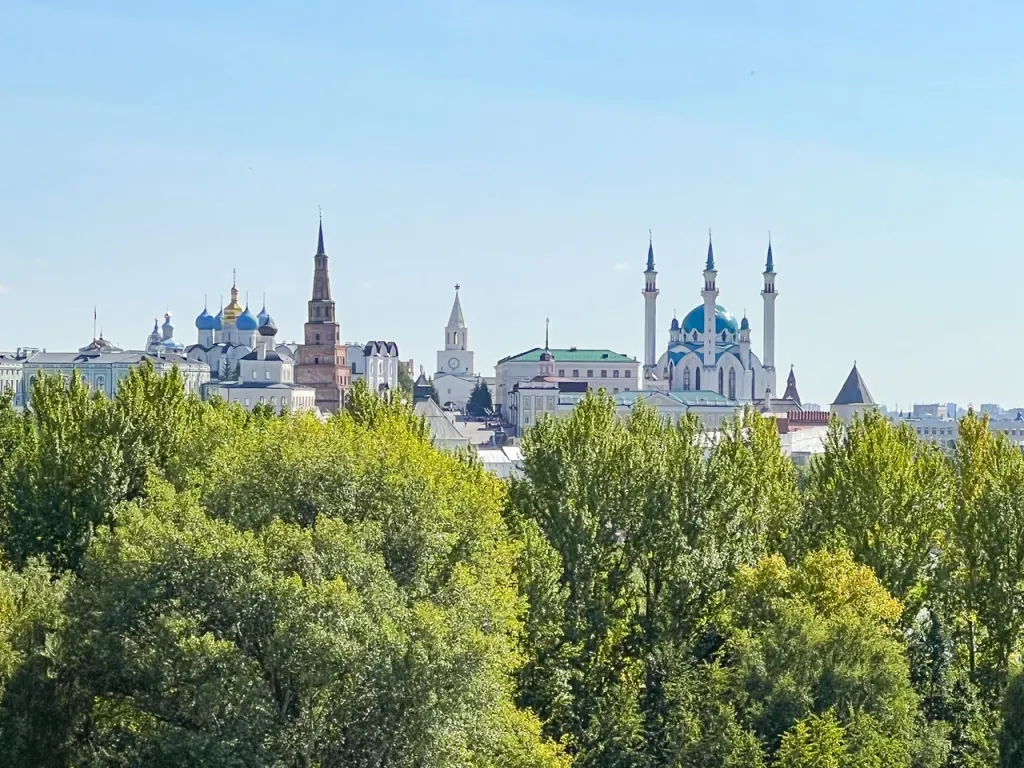 Квартира 2-комнатные апартаменты с видом на Кул-Шариф — Казань