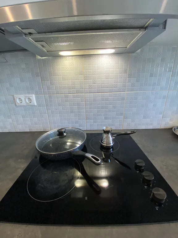 Прекрасная светлая квартира в тихом центре