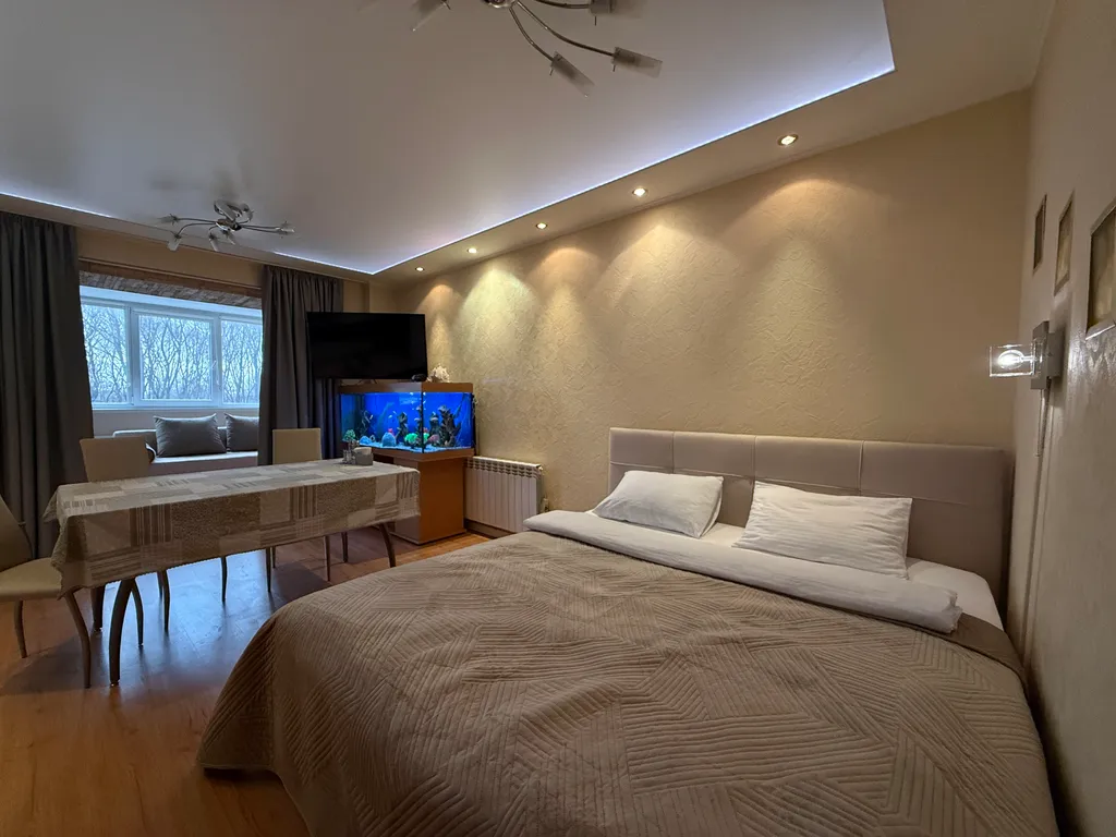 Апартаменты с аквариумом и видом на парк