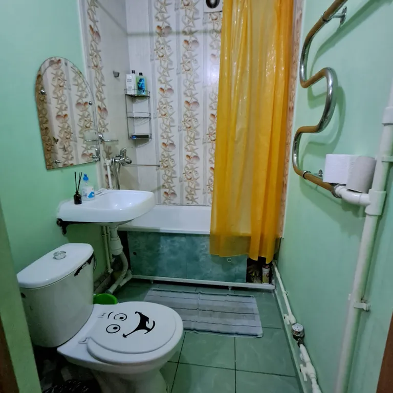 Уютная квартира-студия, с косметическим ремонтом в новом доме