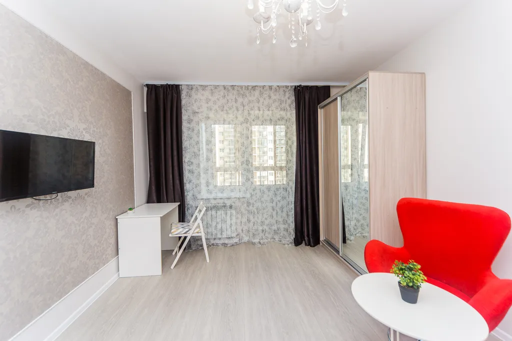 Уютный люкс апартамент у центрального парка в самом сердце города