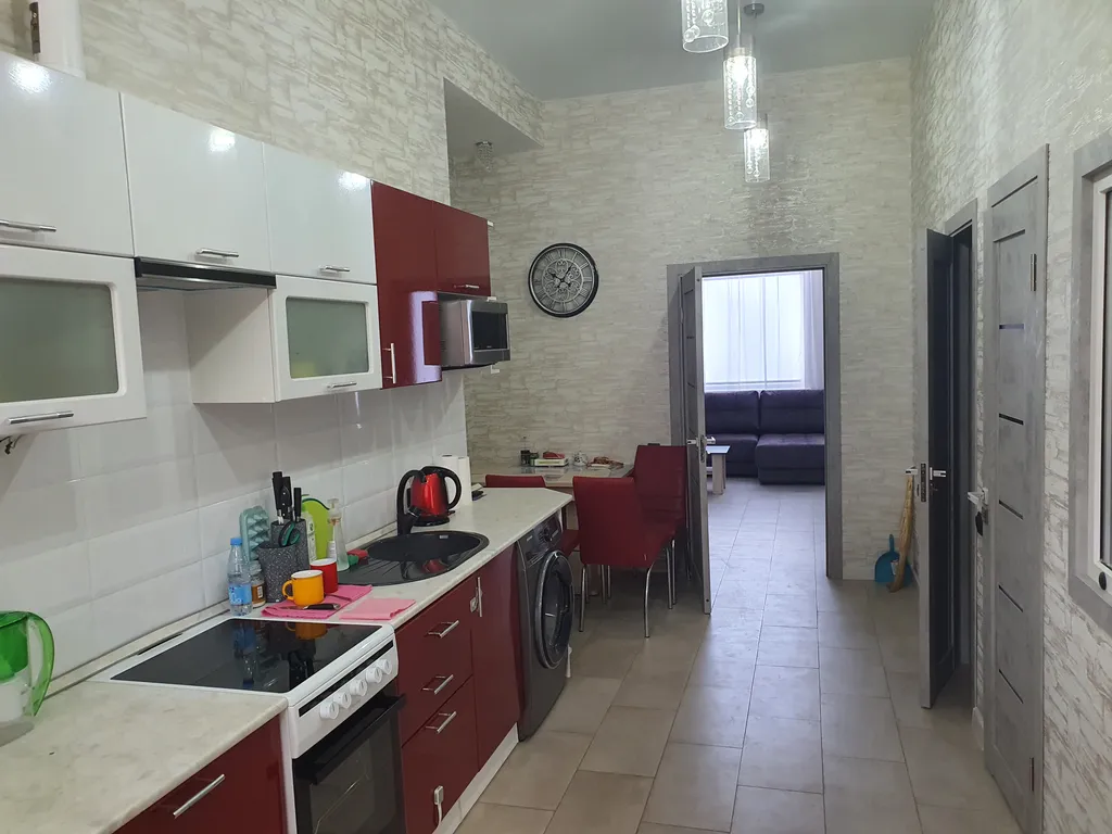 Просторные апартаменты с отдельным входом и свободной парковкой