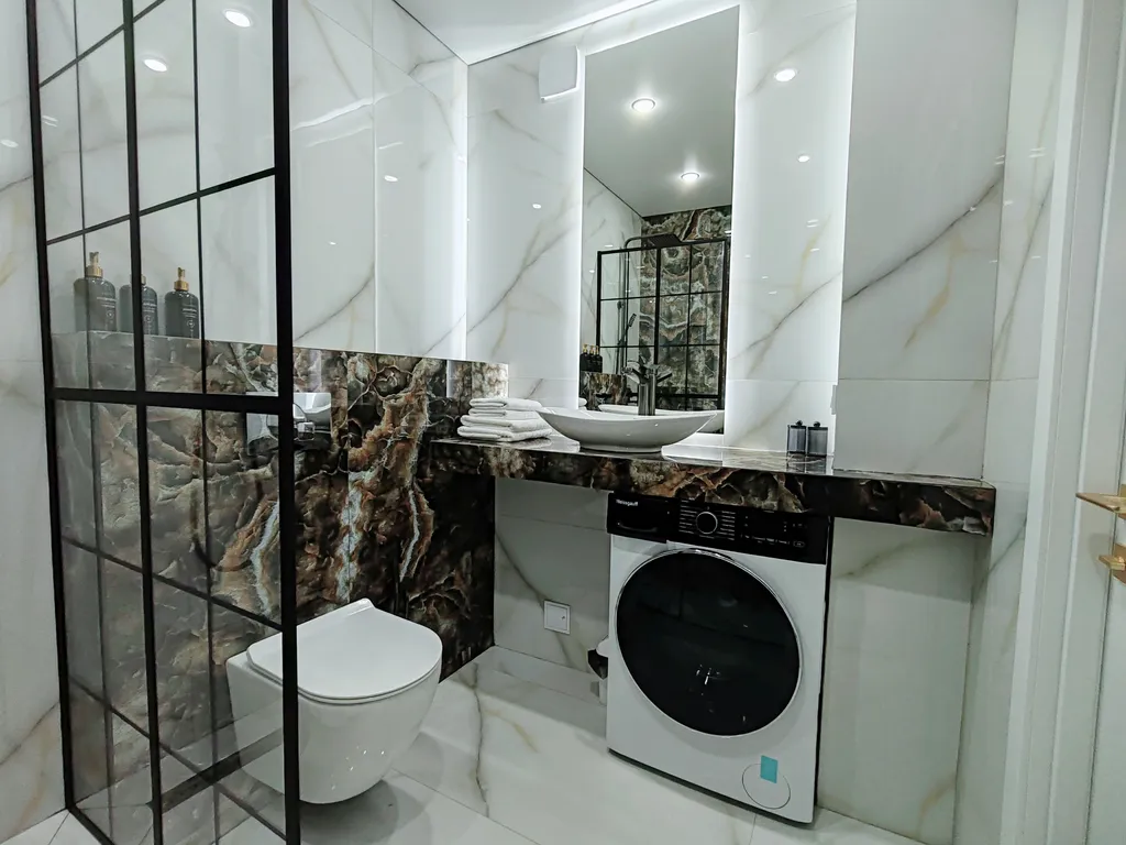 Квартира с видом на сквер Героев России