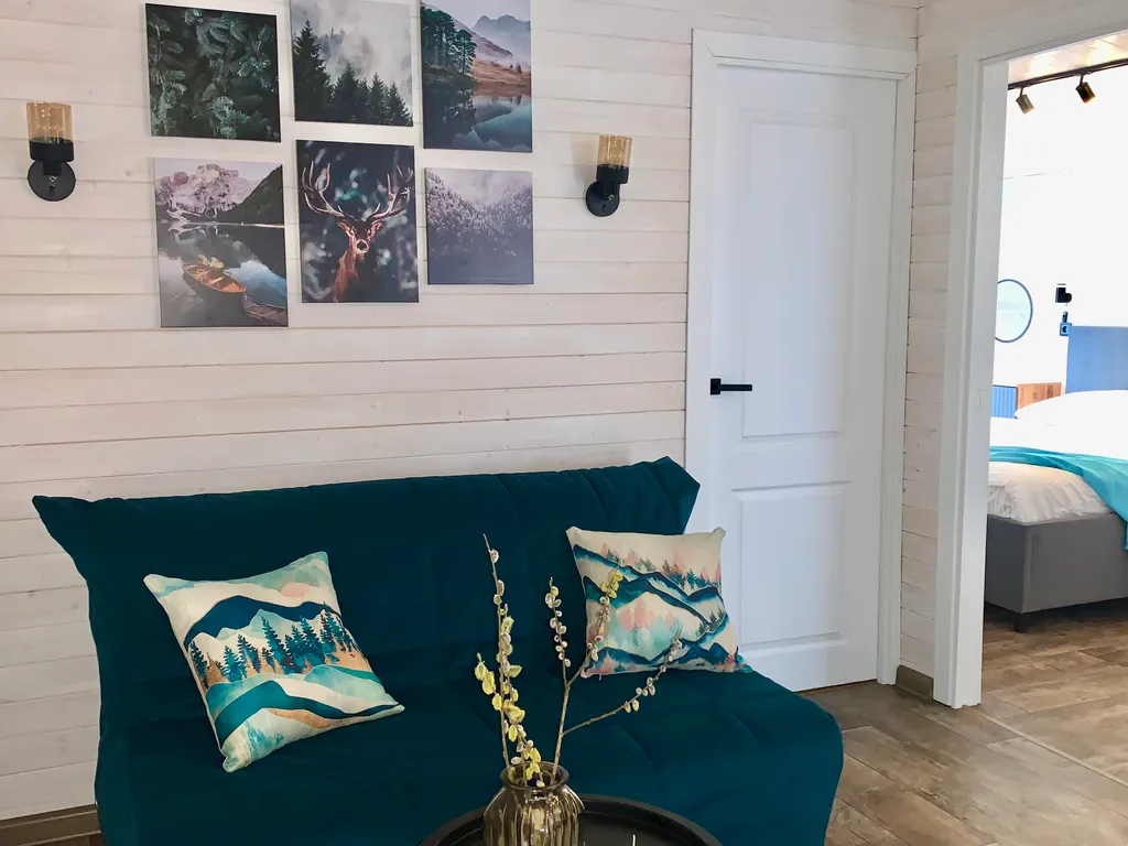 Семейная дача с сауной и камином