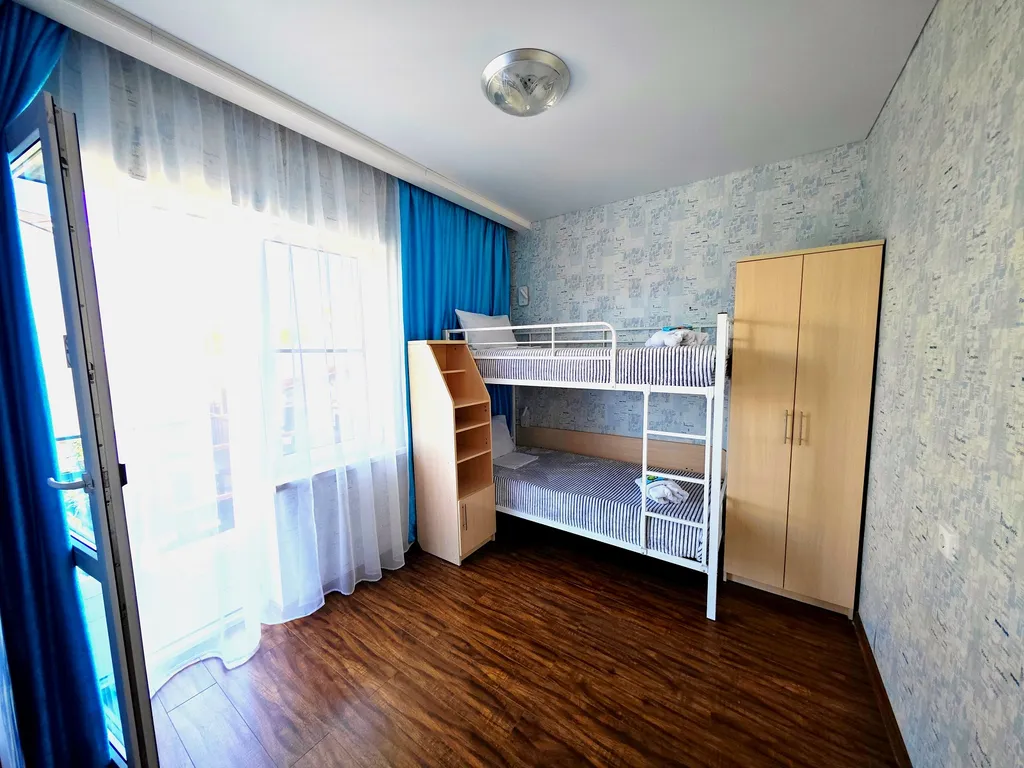 3-комнатная Квартира