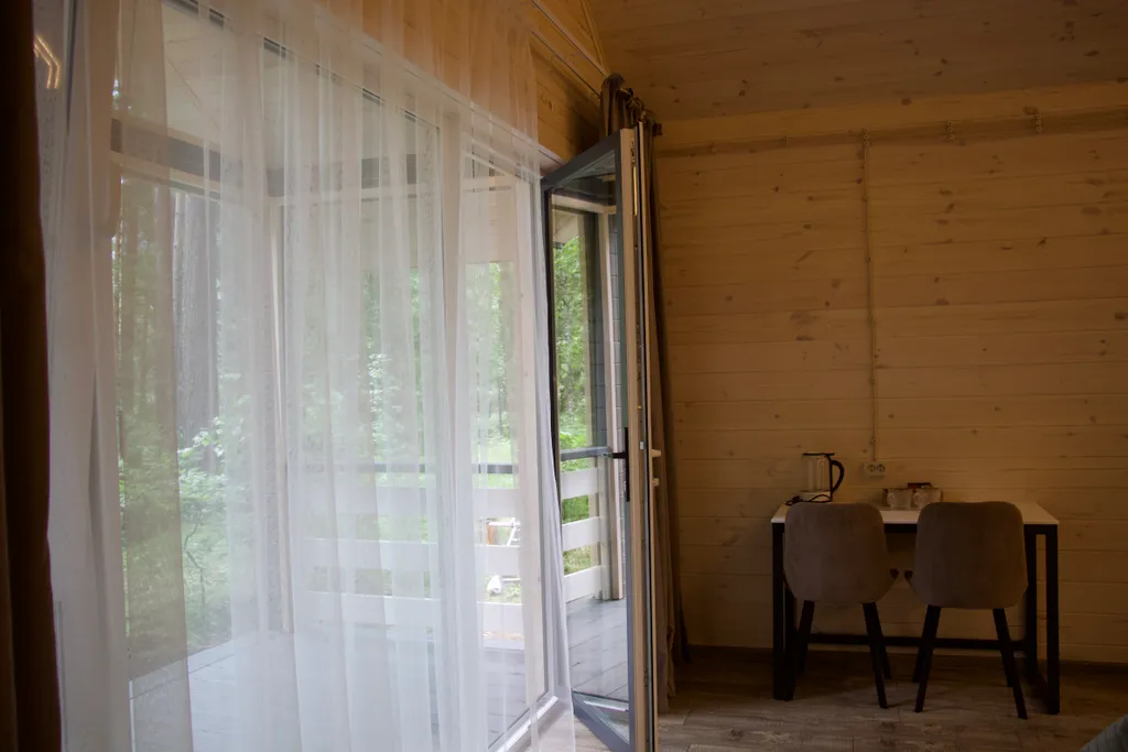 Двухместный летний дом, Однокомнатный Шале в лесу