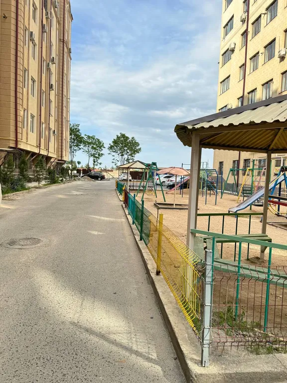 4-комнатная Квартира