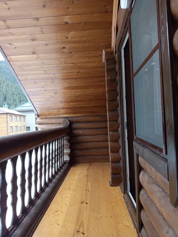 4-комнатный Дом