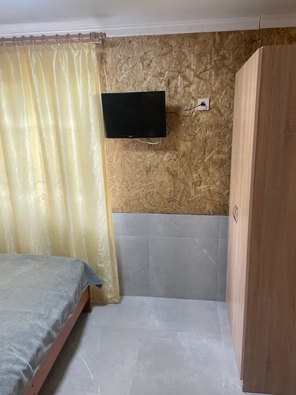 Двухкомнатный номер рядом с морем