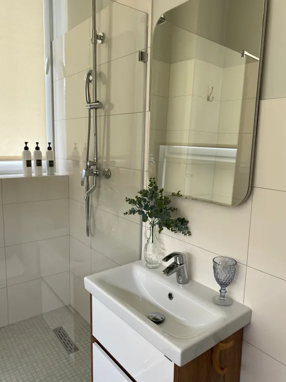 Квартира Квартира Стильный апартамент между морем и озером — Светлогорск