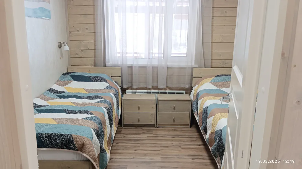 Дом с тремя спальнями с видом на озеро