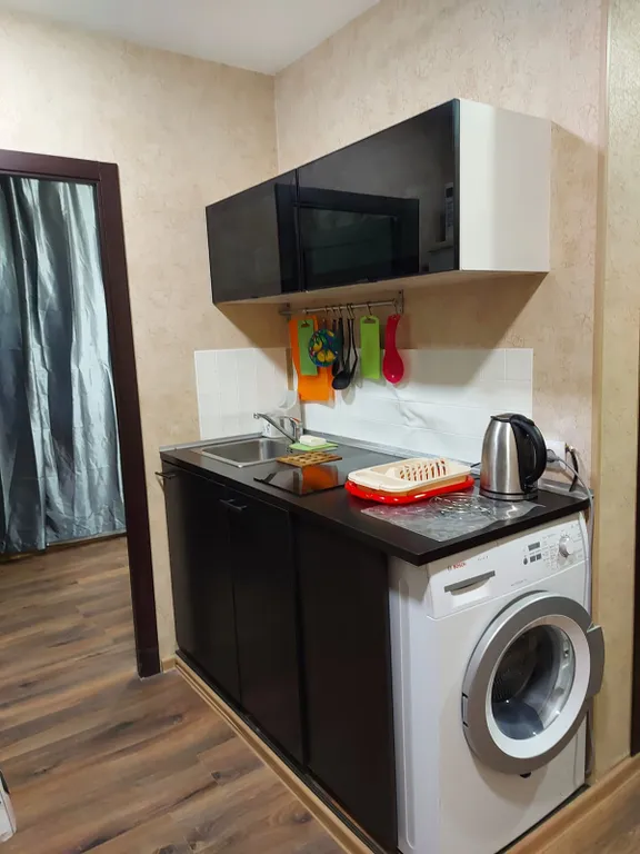 Квартира Квартира Зелёный район рядом с метро — Санкт-Петербург