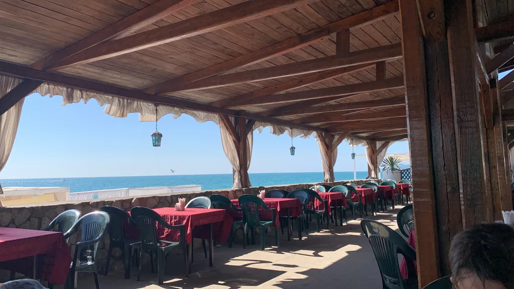 Дизайнерская студия у моря