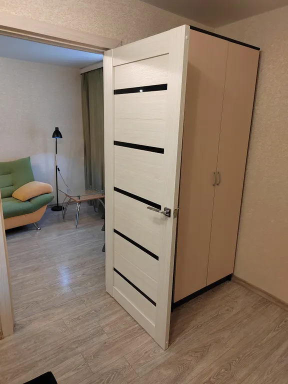 Двухкомнатная квартира в центре напротив Мурманск Молла