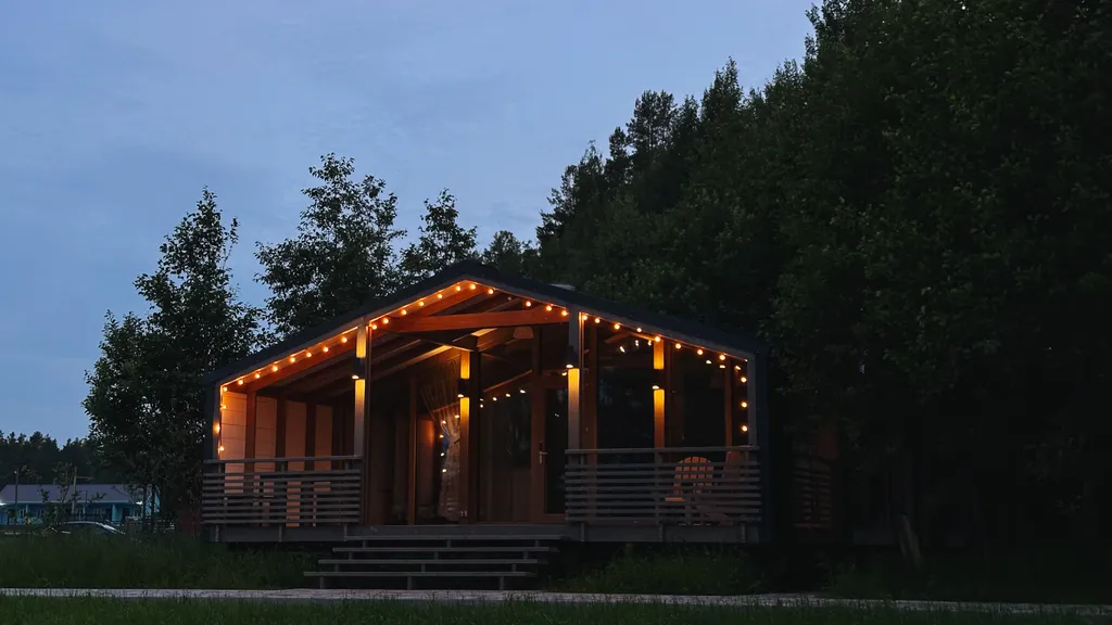 Коттедж Уютный дом на берегу озера — Плодовое