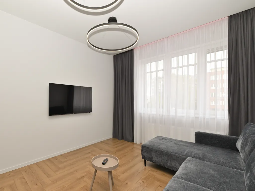 Rum & Kant Troesutok