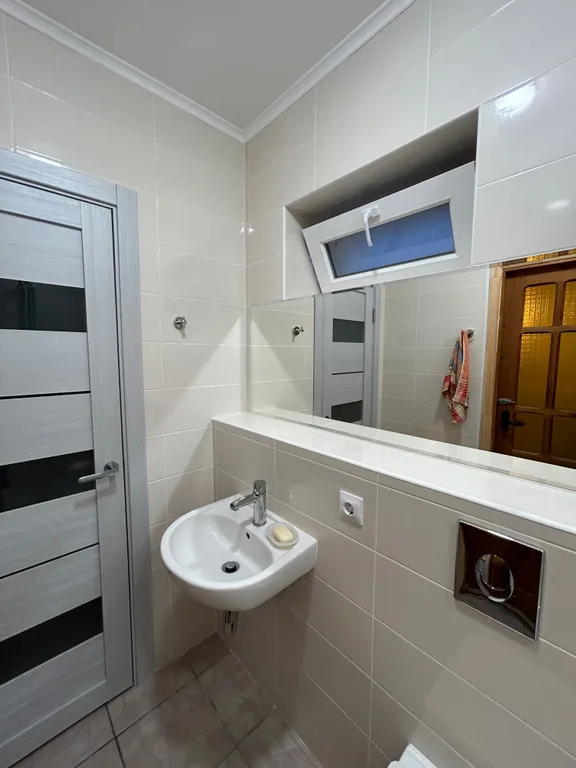 Коттедж Комфортабельный 2-х эт. дом для 4-х чел. в центре Гагаринского р-на — Севастополь