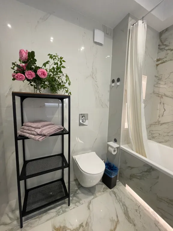 Супер видовая квартира в элитном доме с новым дизайнерским ремонтом