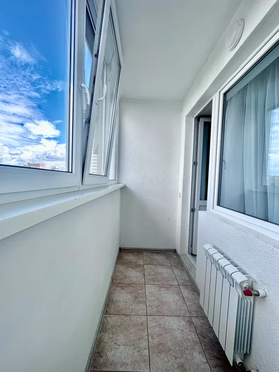 Евродвушка с видом на Ботанический сад