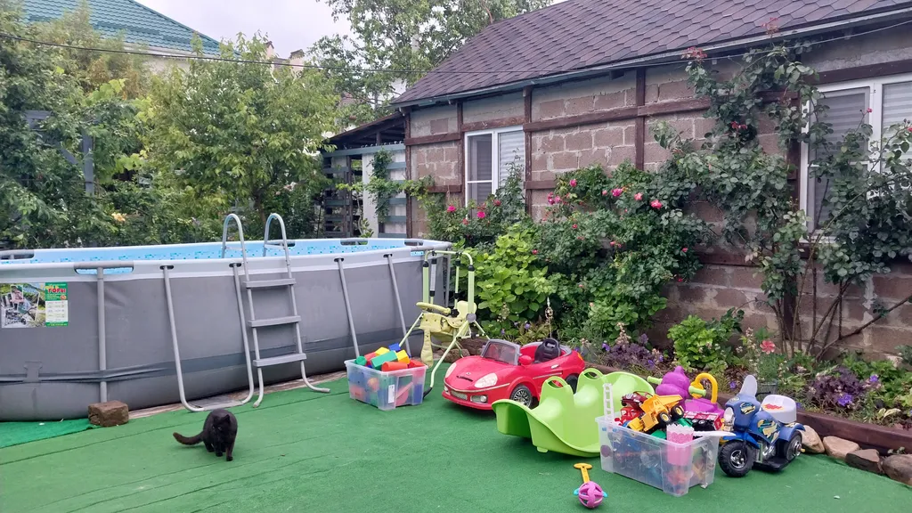 Домик с удобствами и кухней Персиковая поляна