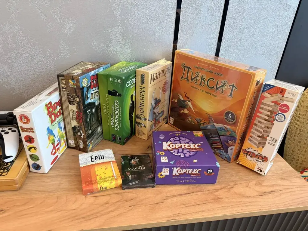 Премиальный дом с видом на лес и пруд в поселке года Ели estate