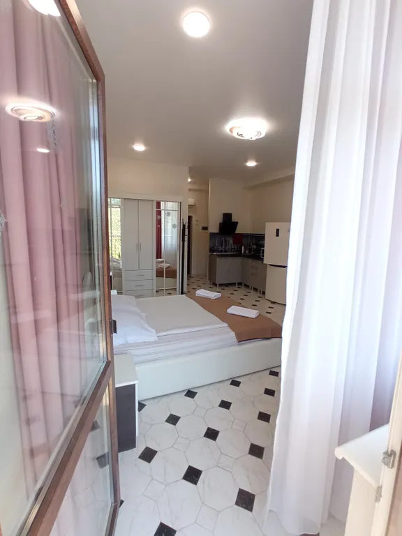 Квартира с видовым балконом на водопад Учан-су и виноградники