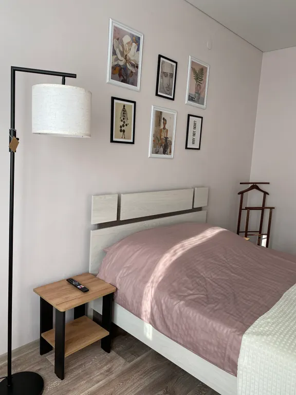 Уютная однокомнатная квартира в центре — аренда посуточно в Горно-Алтайск