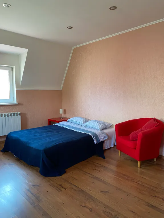 Коттедж Коттедж Комфортная трехкомнатная трёхэтажная квартира центр, 5 минут до моря — Сочи