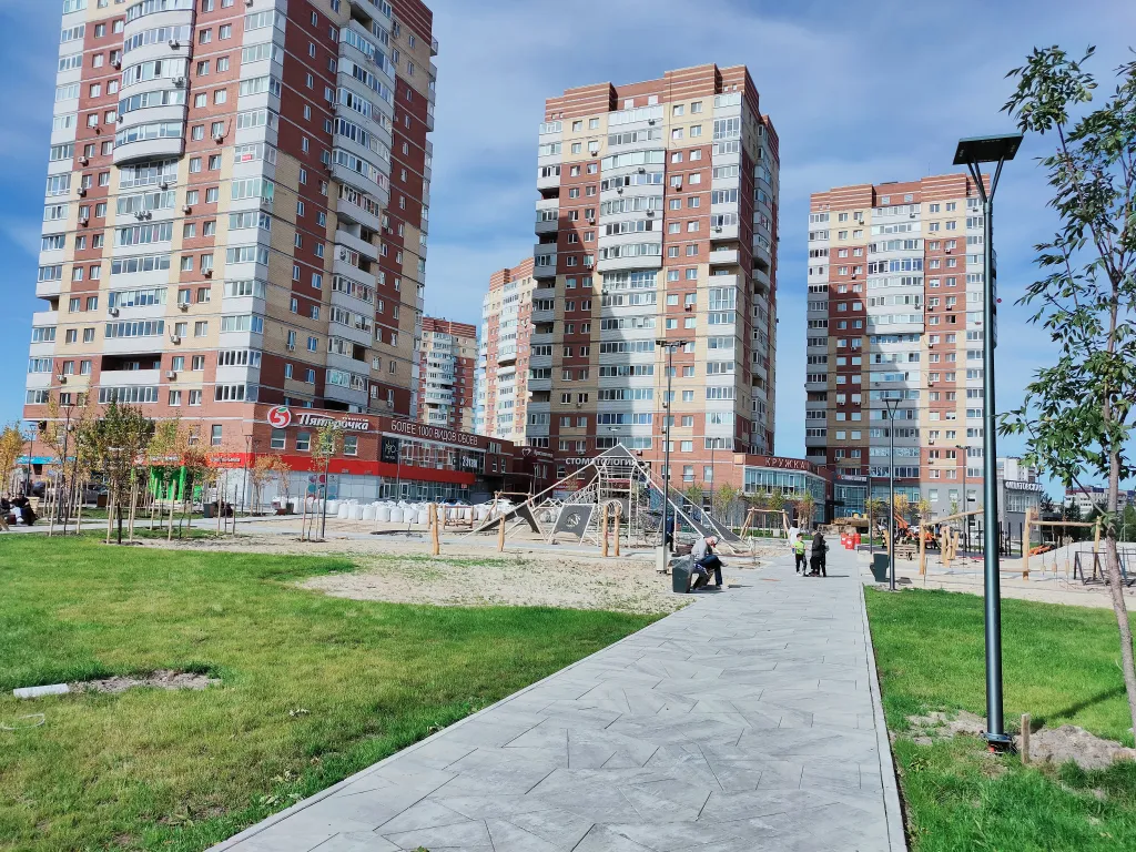 Квартира Квартира у ТЦ Кристалл — Тюмень