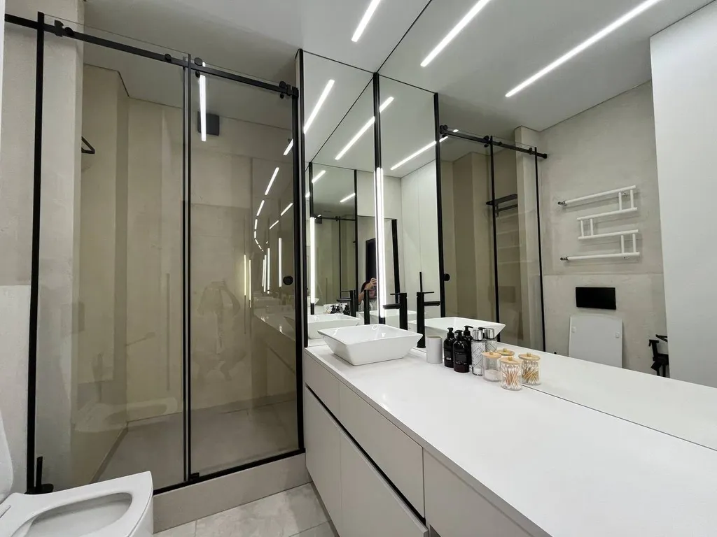 С видом на Китай и дизайнерским ремонтом